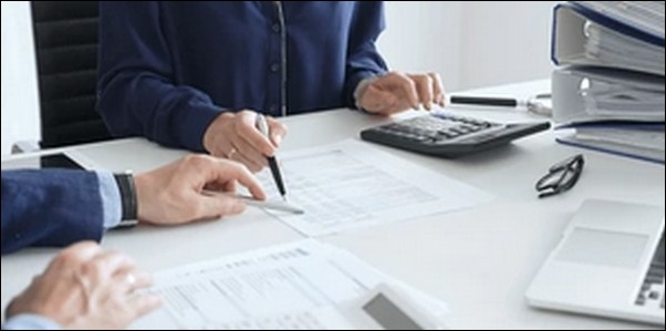 生成AI上手な使い方がわからず苦戦！仕事が遅すぎてライバルに敗退